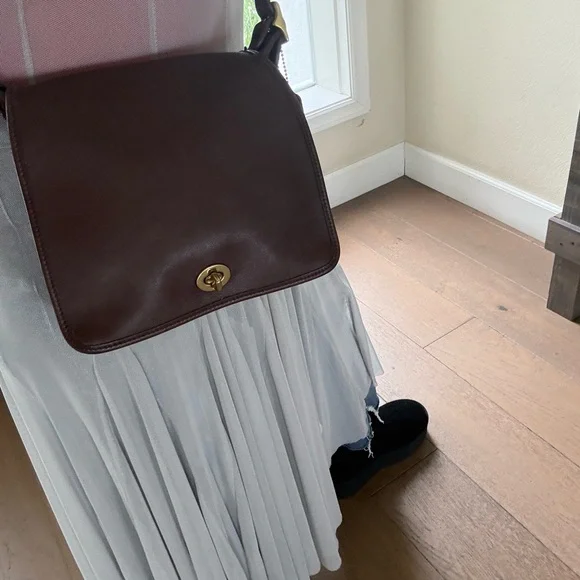 Vintage USA Coach Legacy champion gloved Tanned crossbody bag turn lock - Picture 14 of 15